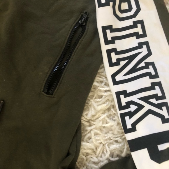 Victoria’s Secret PINK Zip-up Jacket - Picture 4 of 5